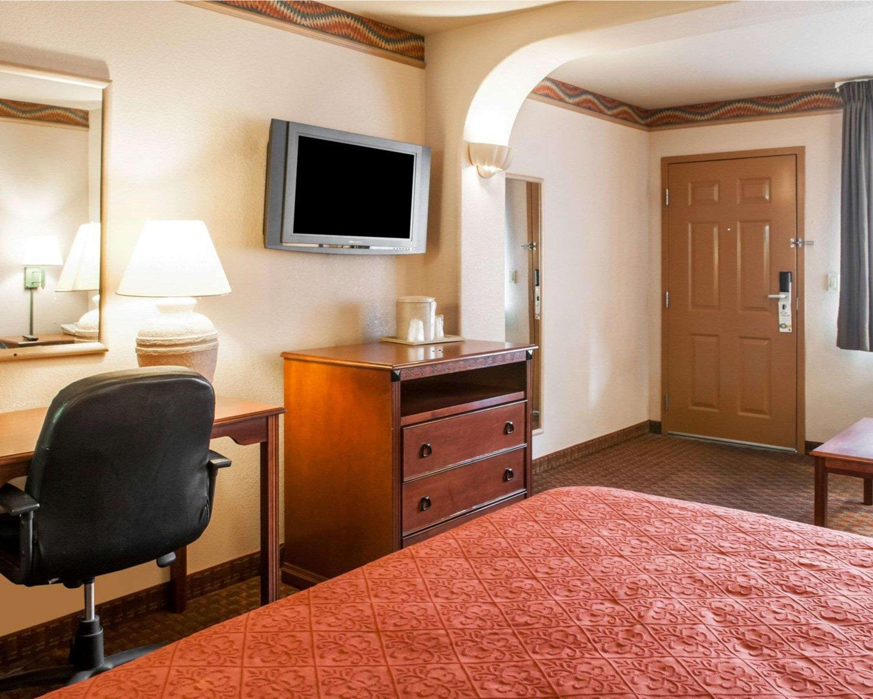 Quality & Cruces - Area Hotel Las Cruces