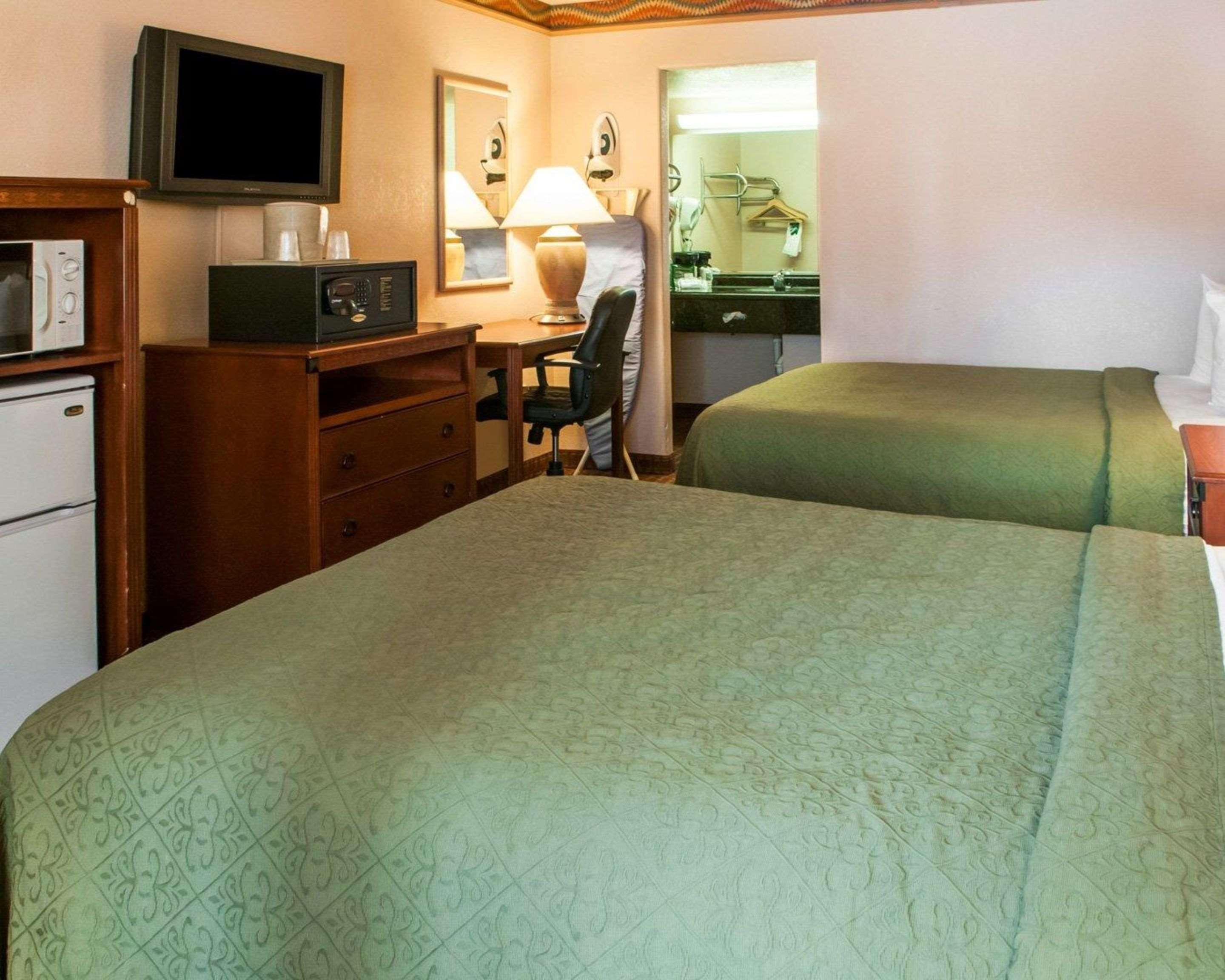 Quality & Cruces - Area Hotel 2*