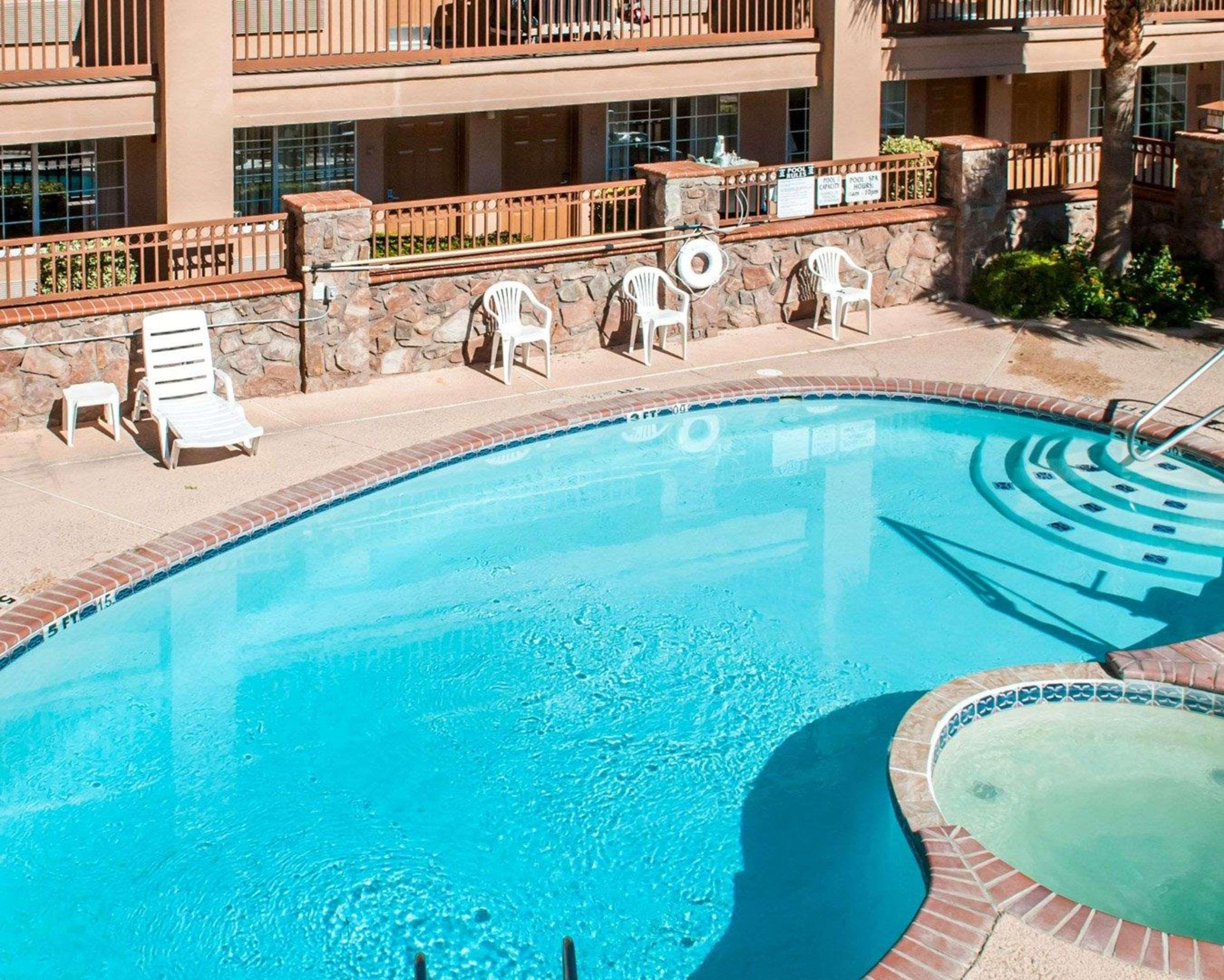 Hotel Quality & Cruces - Area 2*
