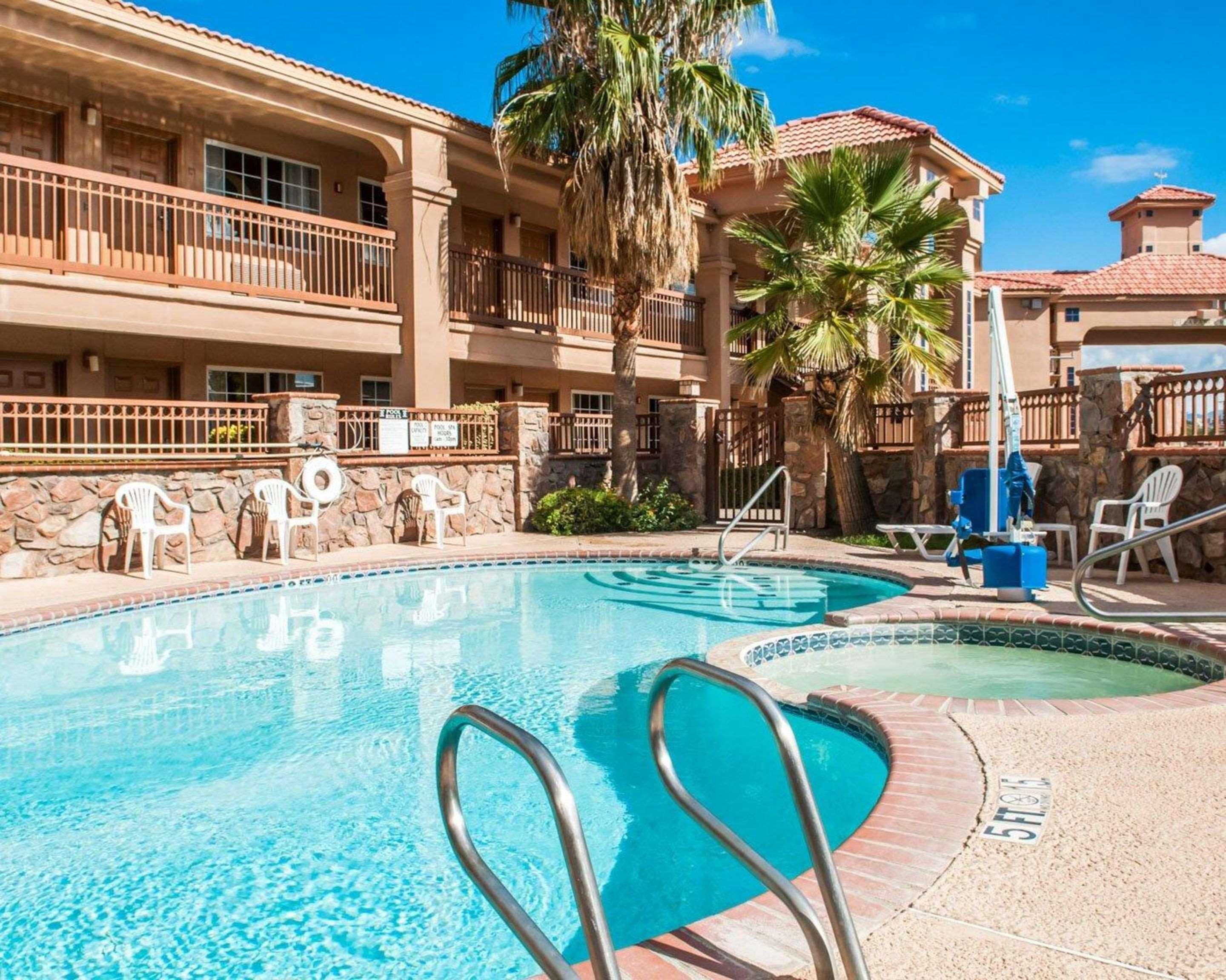 Hotel Quality & Cruces - Area